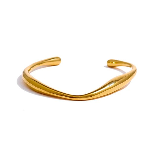 Nova Amour Bangle Bracelet